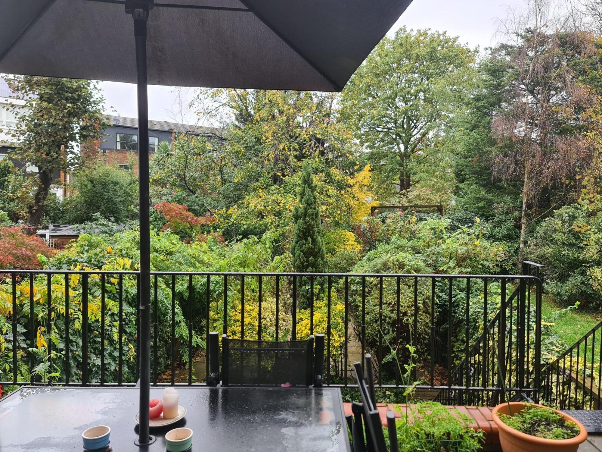 Spacious 2-bedroom Townhouse With Garden & Patio Holiday home *